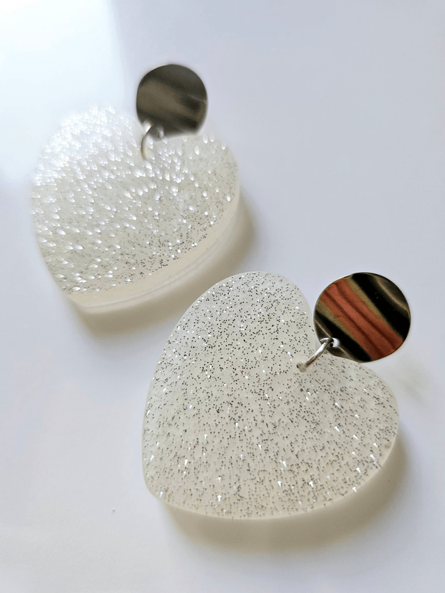 KISS'KISS blanc aux paillettes argentées